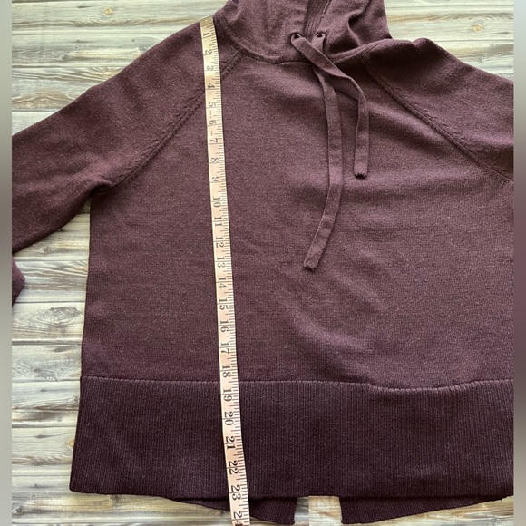 Athleta Verona Knit Wool Plum purple pullover
Hooded Sweatshirt - Picture 12 of 12